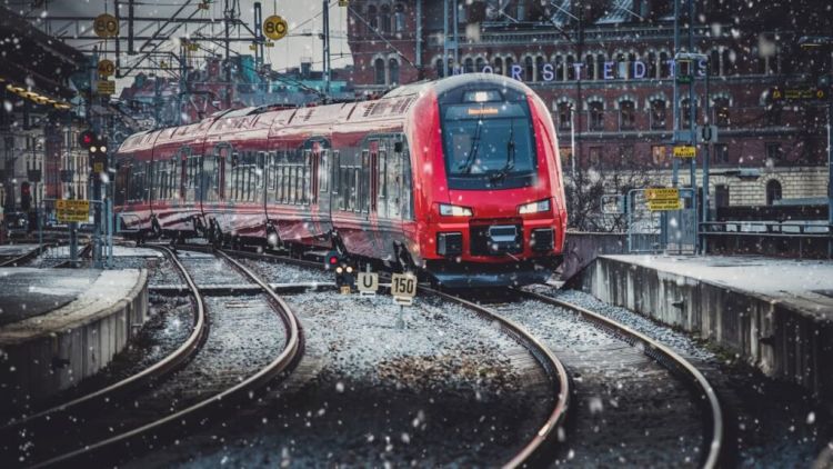 VR rozpoczyna świadczenie międzymiastowych usług pasażerskich w Szwecji, przejmując MTRX.