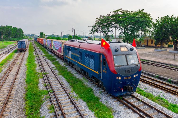 A vietnami vasutak és a China Railway Signal & Communication új, határokon átnyúló és belföldi vasúti kezdeményezések feltételeit állapították meg