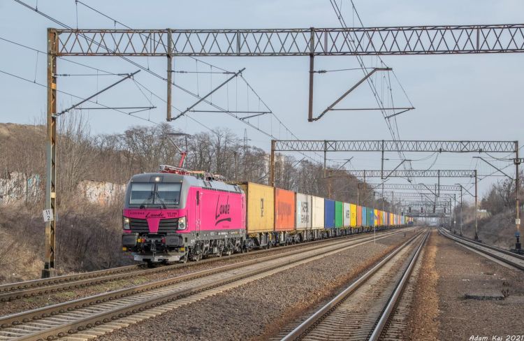 Laude intermodal operasyonlarını Slovakya ve Macaristan'a genişletiyor