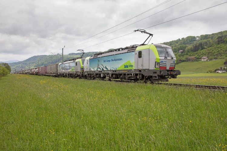 Le transport de marchandises en Suisse connaît une baisse de 6 % en 2023