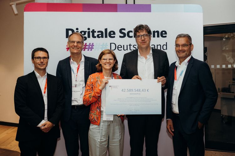 Il futuro della ferrovia: Deutsche Bahn testa la tecnologia dei treni completamente automatizzati