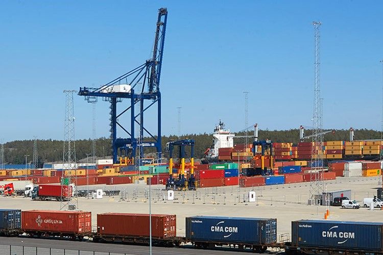 Nové vlakové spojení mezi přístavem Norvik ve Stockholmu a intermodálním terminálem Eskilstuna