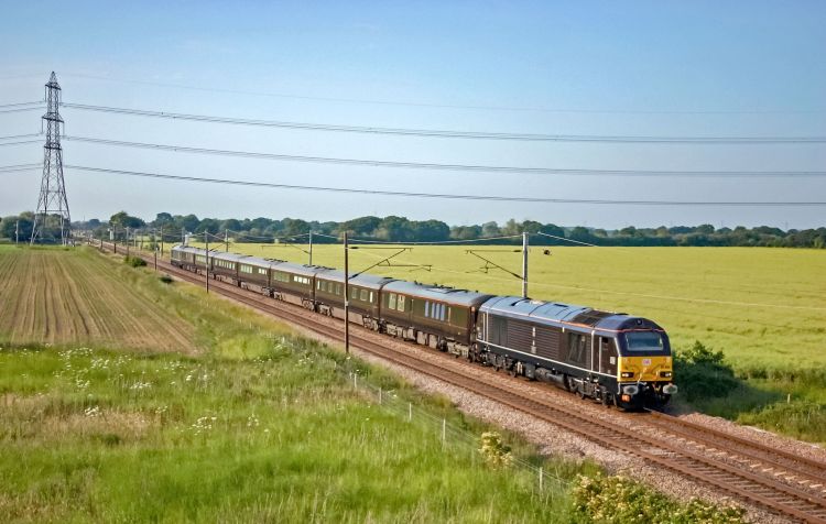 Trenul regal: DB Cargo UK își continuă activitatea sub un nou mandat