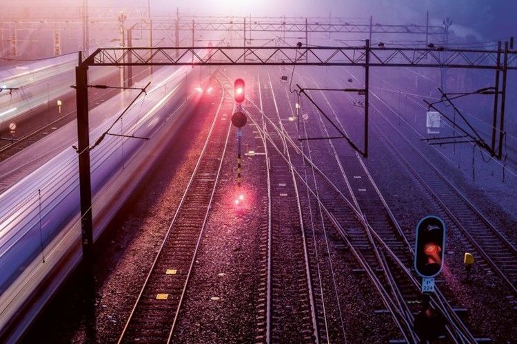 Stadler is fitting Deutsche Bahn vehicles with signaling equipment