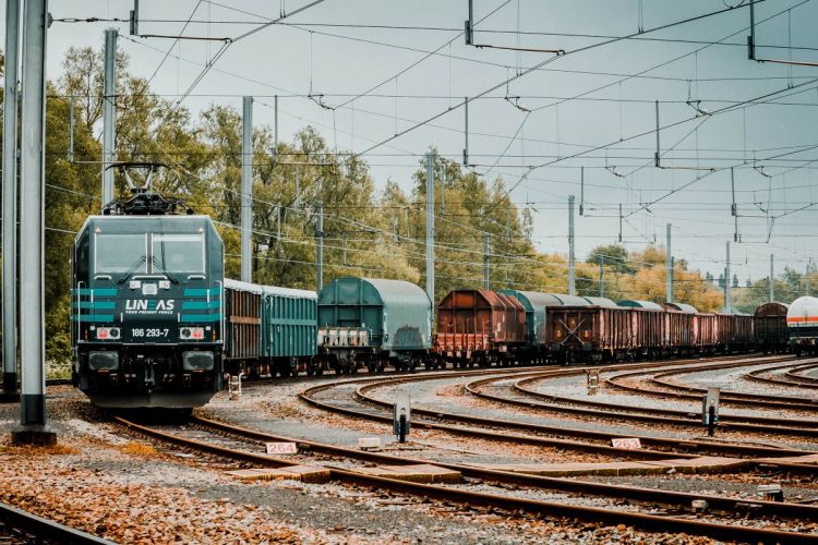 ERFA: Provozovatelé infrastruktury musí koordinovat alternativní kapacity