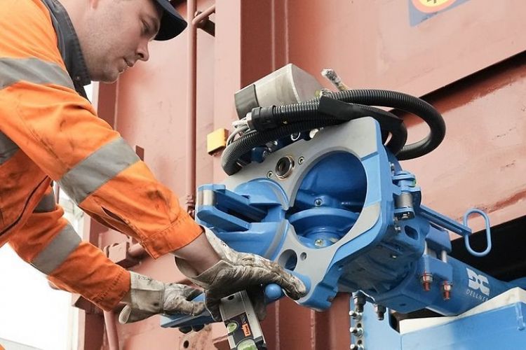 DB Cargo has successfully completed first practical test of Digital Automatic Coupling for freight wagons