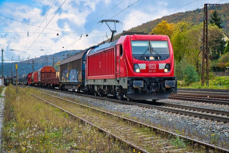 No more subsidies for DB Cargo: European Commission cuts the support from DB
