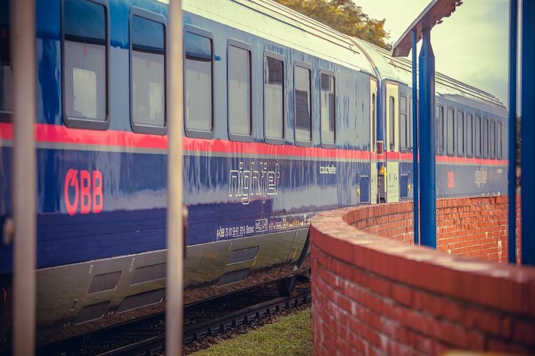 Škoda Group has awarded the contract for modernizing the ÖBB Nightjet fleet