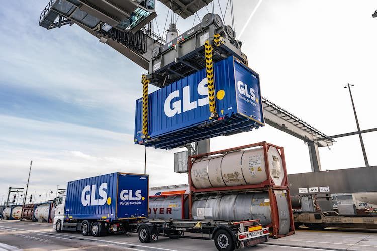 Germania: GLS testa la consegna dei pacchi in treno