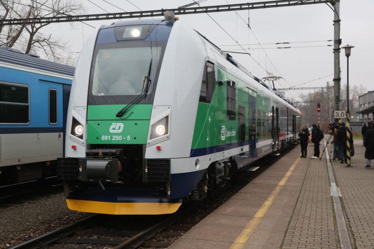 Unitățile BEMU ale grupului Škoda încep să funcționeze în mod regulat