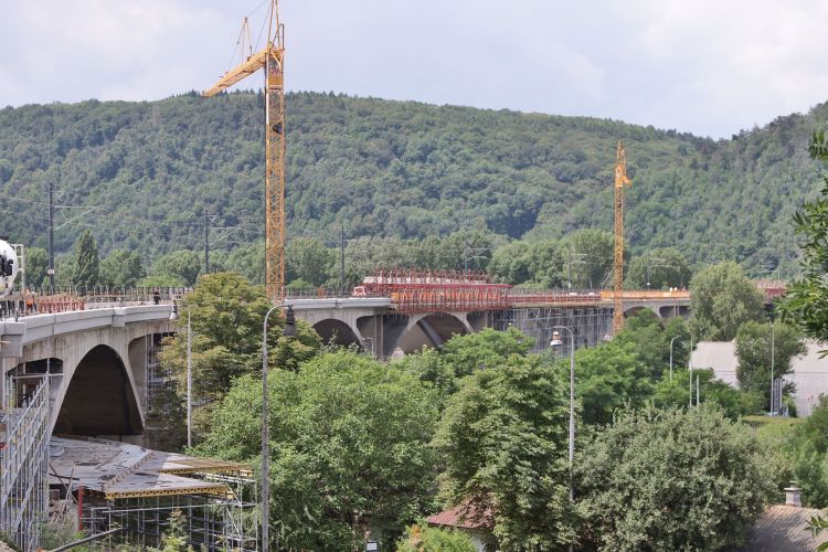 Česko: Rekonstrukce Branického mostu vrací na most nákladní vlaky