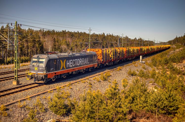 La Svezia autorizza treni merci più lunghi e più veloci (fino a 120 km/h) da giugno