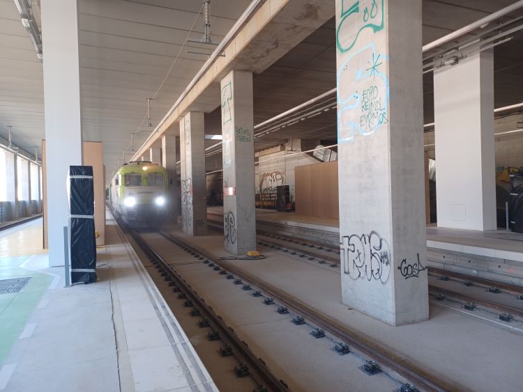 Adif AV rozpoczyna testy szybkich torów na stacji La Sagrera w Barcelonie