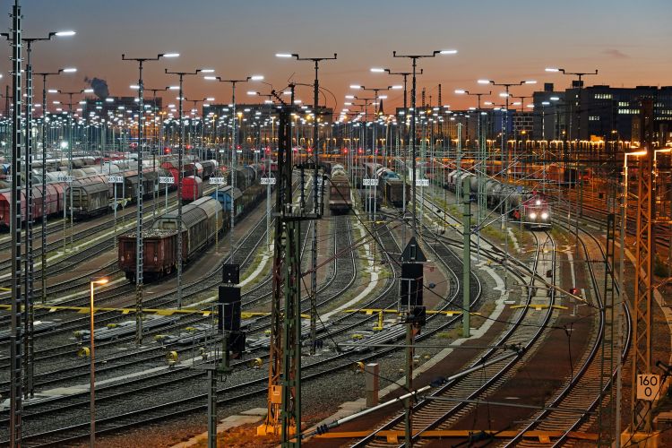 DB fusionne ses deux sociétés d'infrastructure en une seule : DB InfraGO