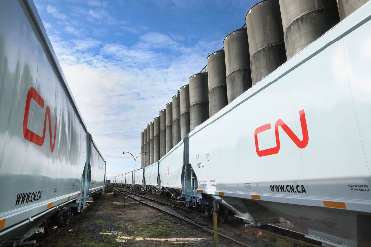 Společnost Canadian National převezme 750 nových výsypných vozů v roce 2024.