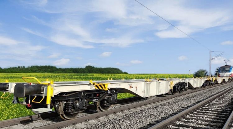 Ukrajinská KVBZ nyní může vyrábět intermodální vozy standardního rozchodu