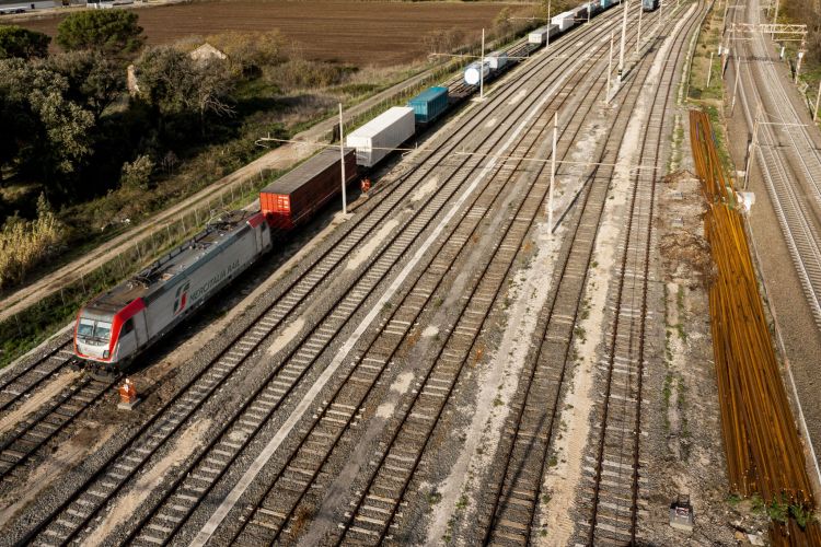 Mercitalia Logistics și LOGTAINER vor coopera în domeniul serviciilor intermodale feroviar-rutier-mare