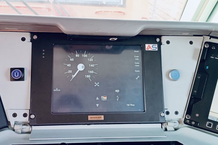 Stadler is preparing locomotives for ETCS