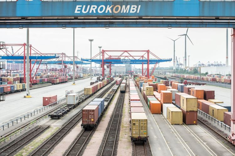 evb Logistik обеспечит маневровые работы для boxXpress в Гамбурге