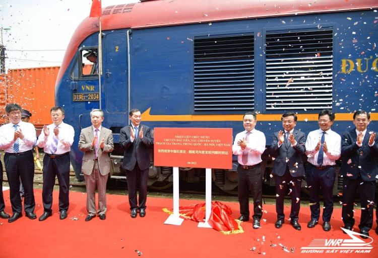 A new Vietnam – China intermodal route launched
