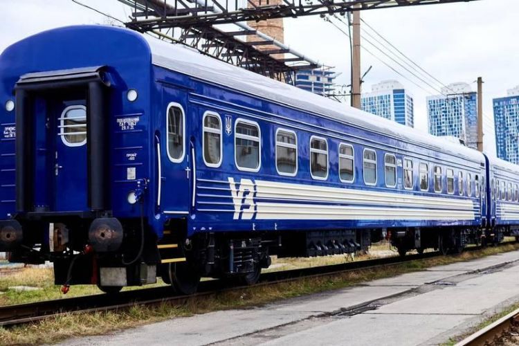 Lo stabilimento di costruzione di vagoni di Kryukiv consegnerà 44 nuovi vagoni passeggeri per Ukrzaliznytsia