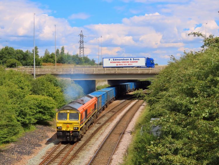 Freightliner Group consegna il primo treno di rifiuti all'impianto di Ferrybridge di enfinium