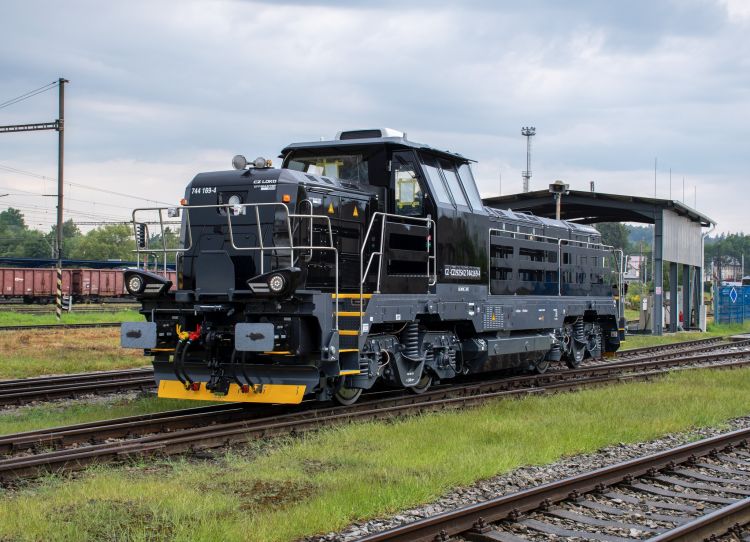 CZ Loko představuje první lokomotivu Railcare EffiShunter 1000