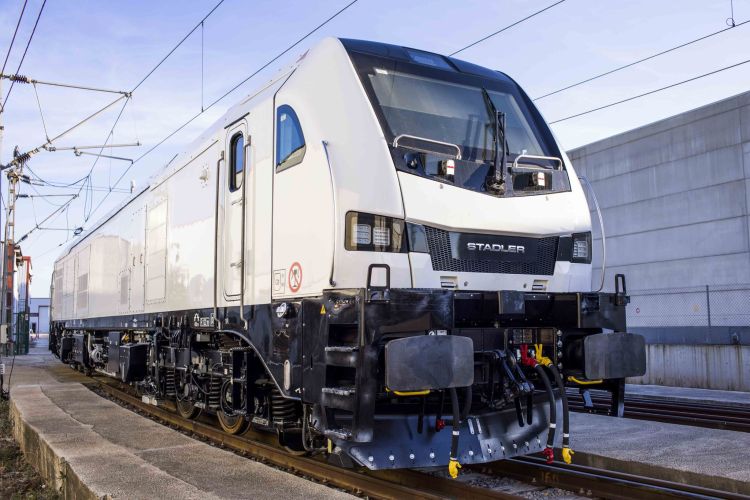 La locomotiva EURO9000 di Stadler è omologata per l'esercizio in Belgio e nei Paesi Bassi