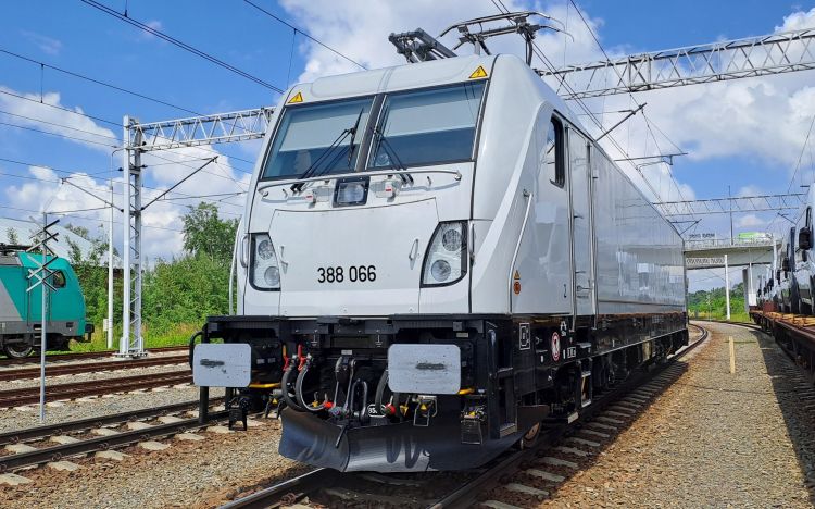 Slovenian railways orders 30 new Alstom Traxx locomotives for freight operations