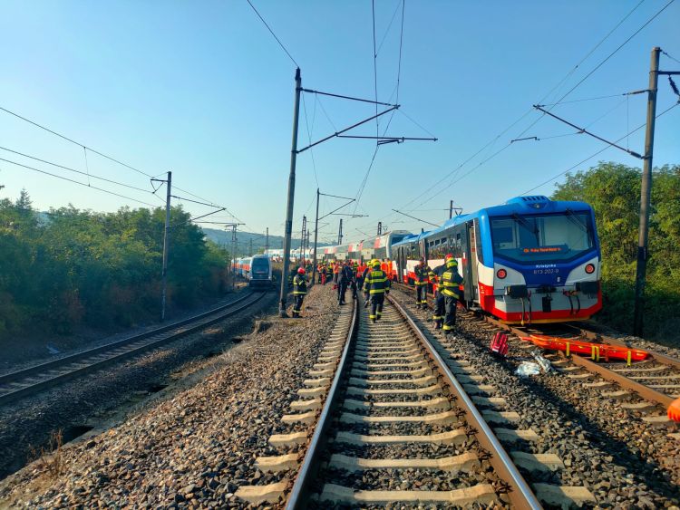 Colisión de dos trenes de pasajeros en Praga
