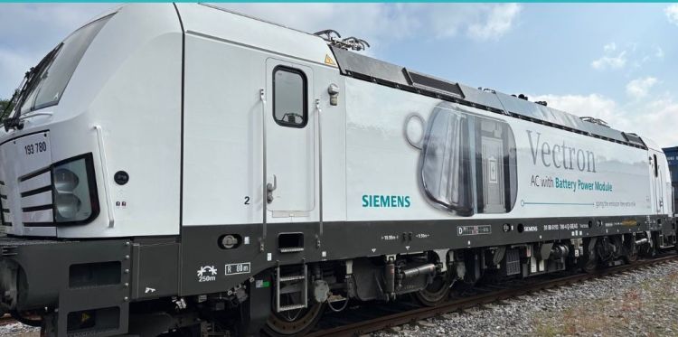 La batteria Vectron sarà esposta per la prima volta alla fiera Transport Logistic di Monaco nel 2025.