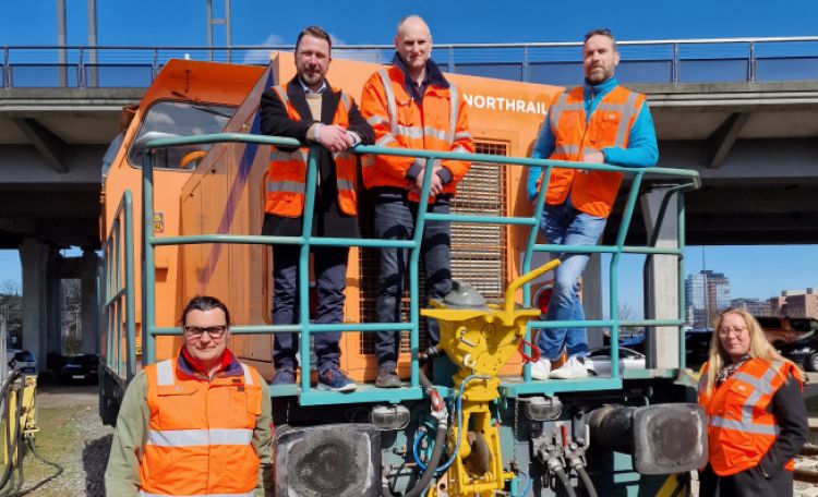 Otomatik manevra kuplörü Tip 10 ile donatılmış ilk Northrail lokomotifi