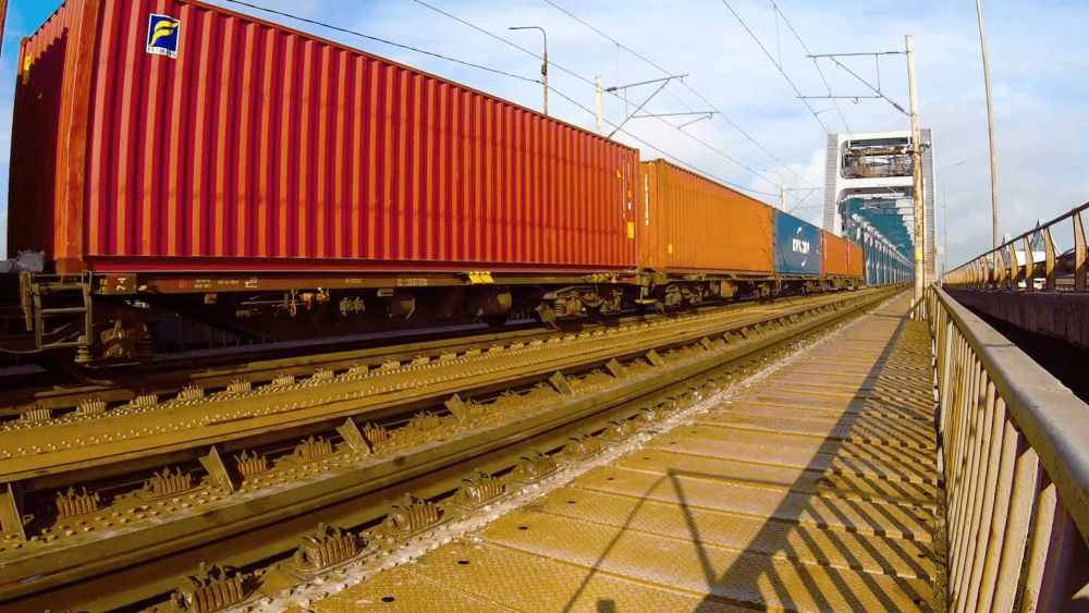 E-P Rail